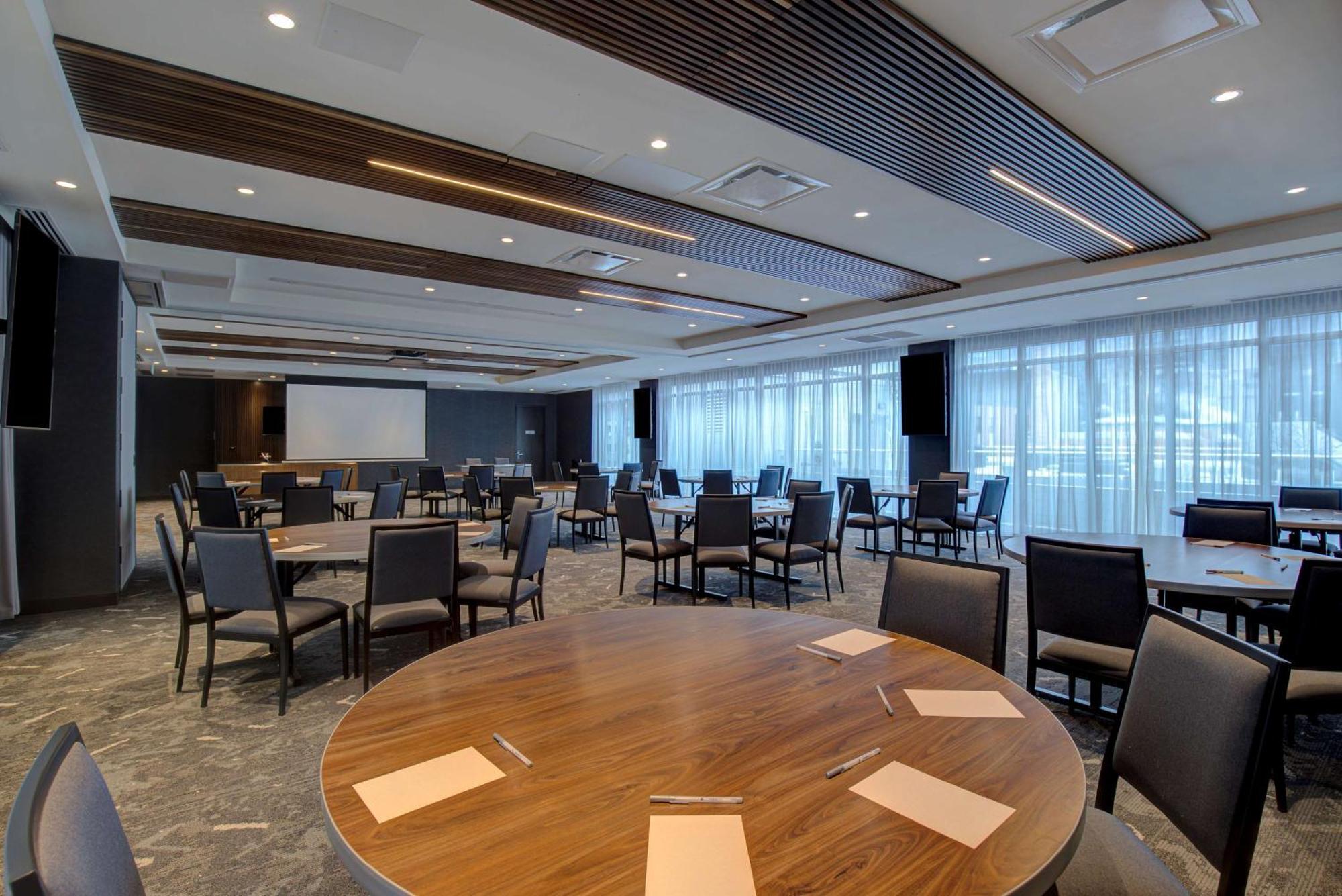 Homewood Suites By Hilton Montreal Downtown Exteriér fotografie