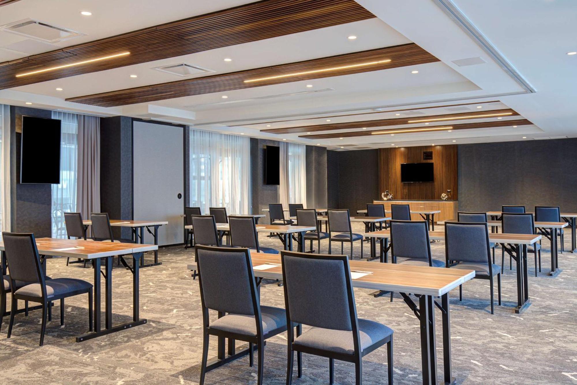Homewood Suites By Hilton Montreal Downtown Exteriér fotografie