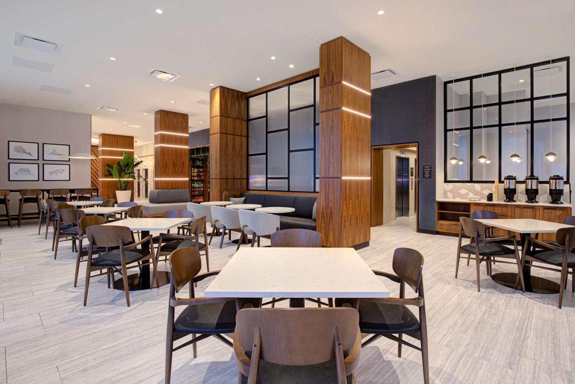 Homewood Suites By Hilton Montreal Downtown Exteriér fotografie